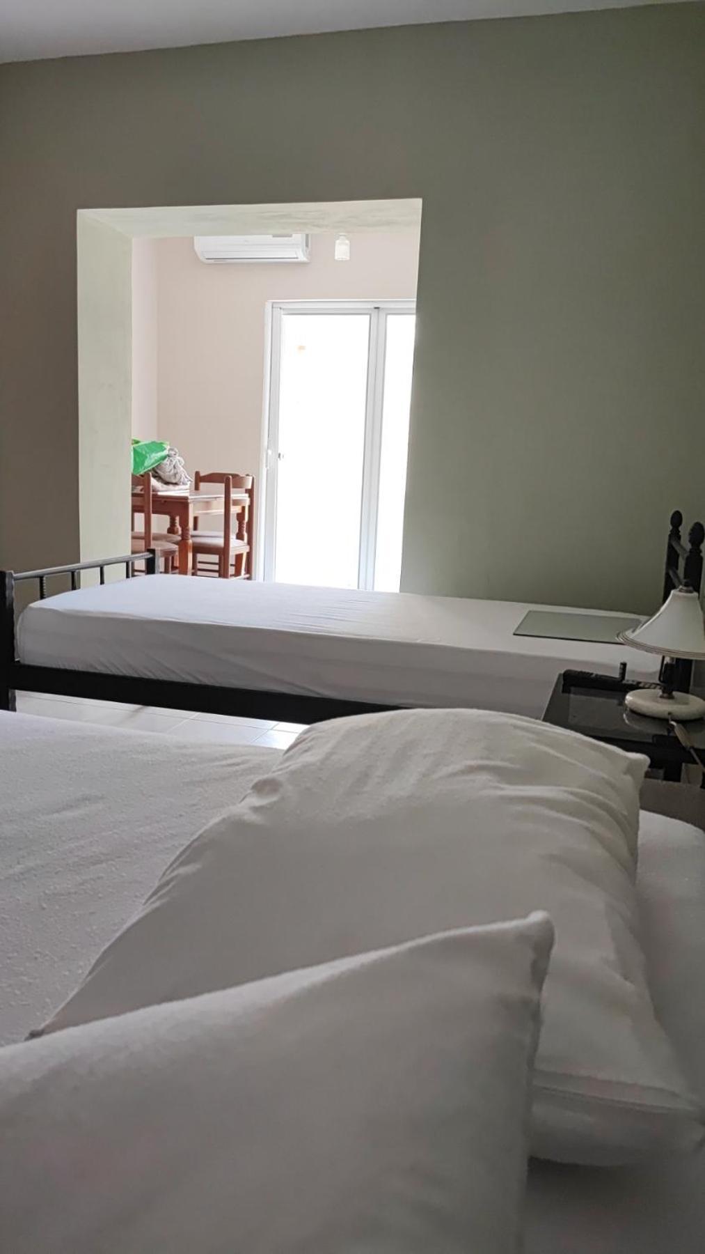 Dea1 Majlinda Apartment Sarandë Buitenkant foto